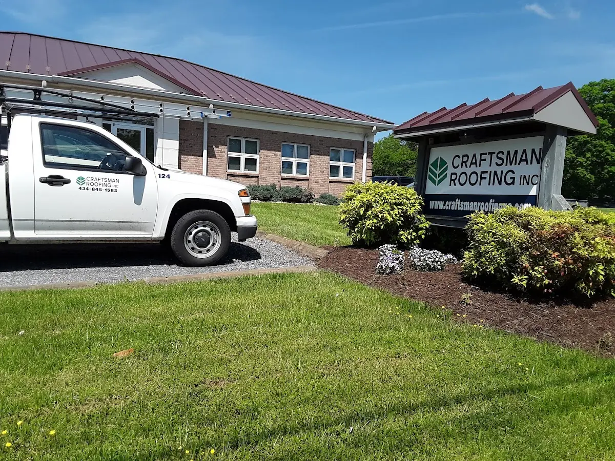 Quality Roof Replacement by experienced craftsmen in Town and Country